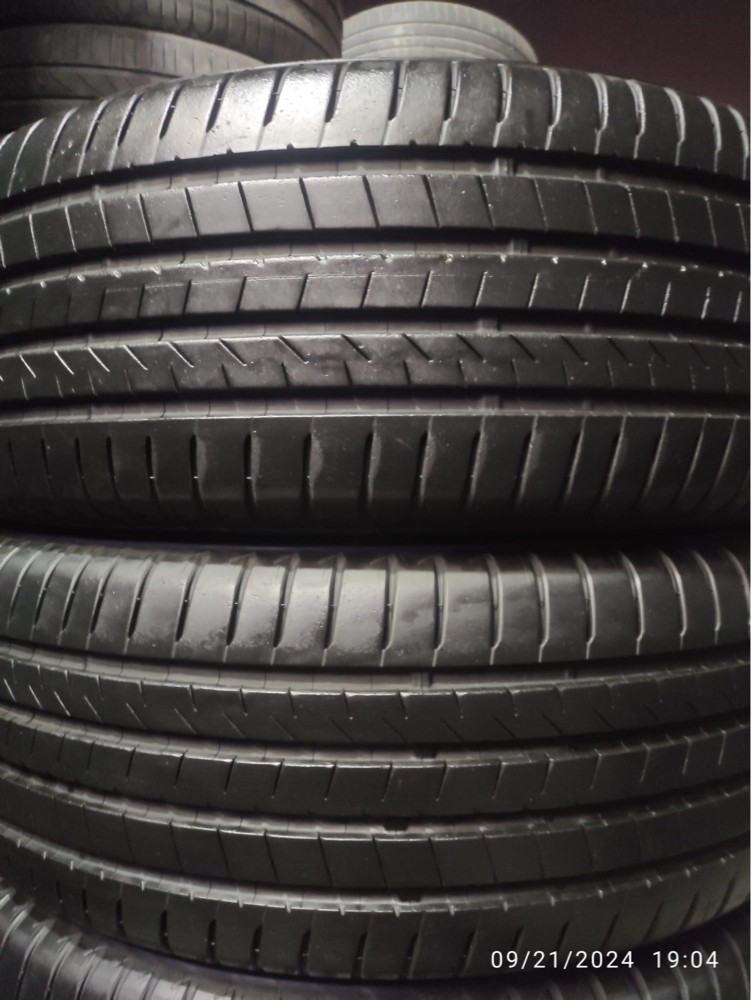 235/55/20”Brigestone Tyre - 1