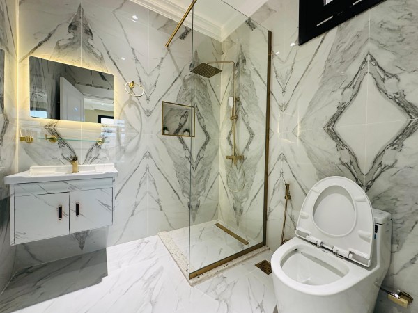 LUXURIOUS NEW 2 BHK APARTMENT - 3