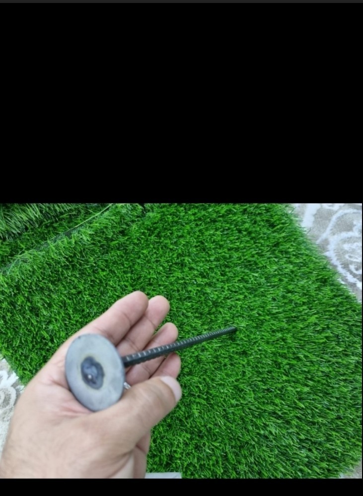 Nail for fixing grass - 3