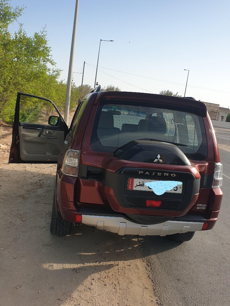 Pajero , Model 2018 - 6