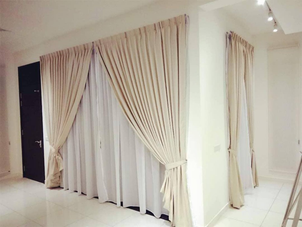 curtain - 1