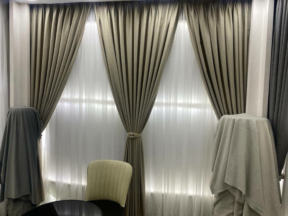 curtain - 3