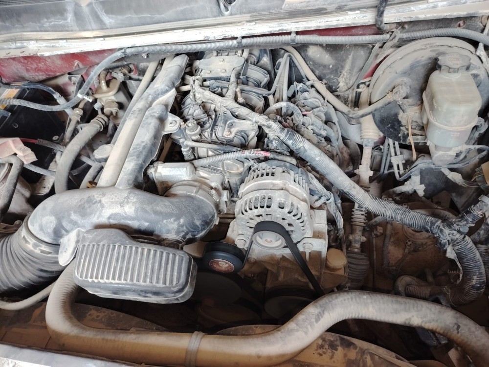 the car is working.engine working - 3