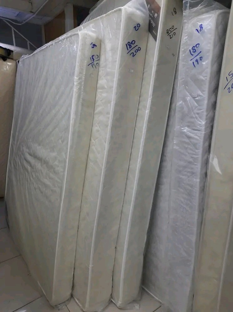 Single mattresses90*190 available - 7