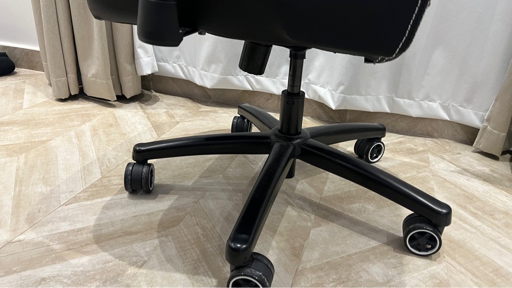 gaming chair - 3