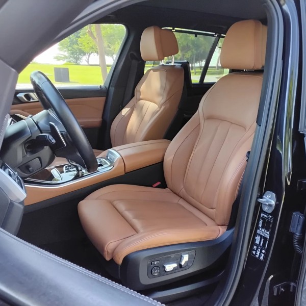 BMW X5 M50i - 5
