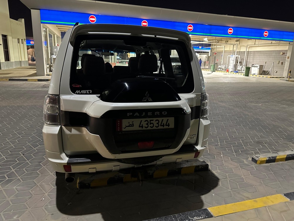 Mitsubishi Pajero 2016 3.5L - 2
