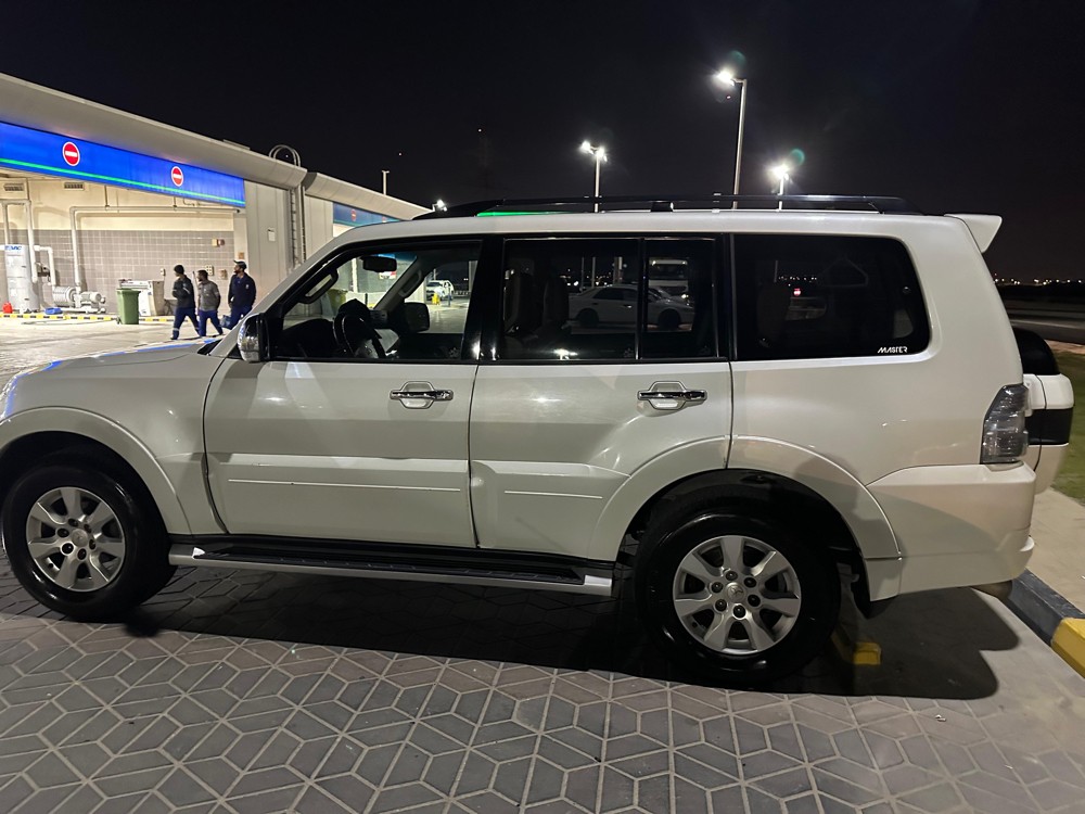 Mitsubishi Pajero 2016 3.5L - 7