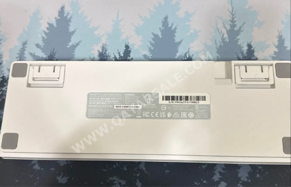 razer huntsman mini white - 2