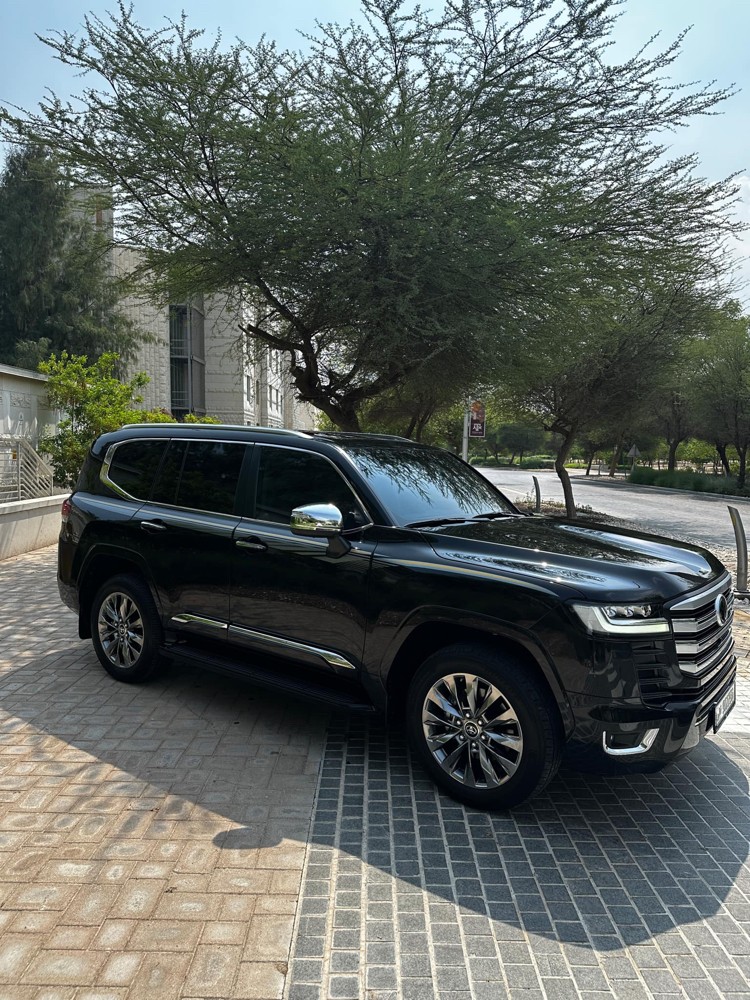 فيكسار2023اسود وارد قطر شبه جديد  - 2