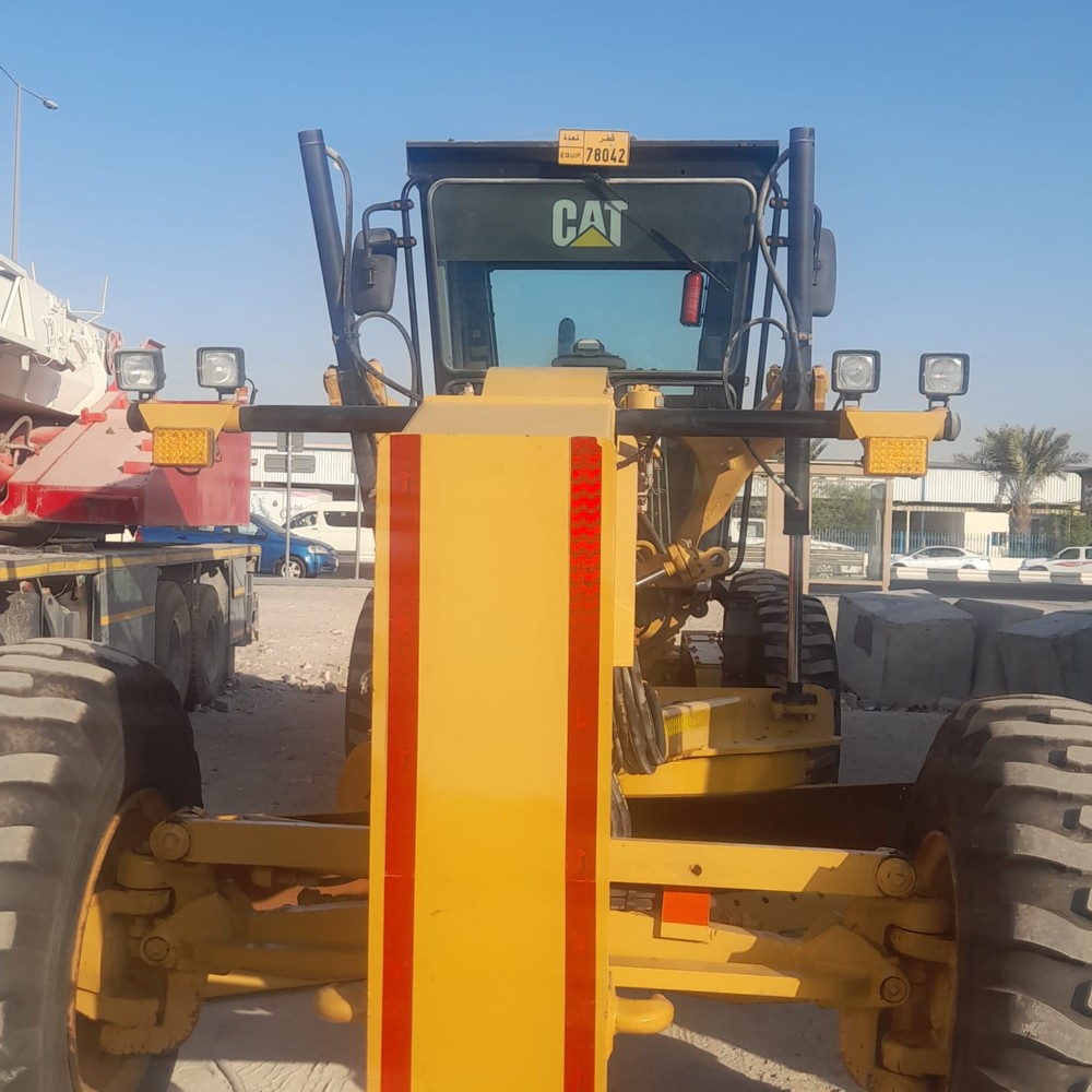Grader Motor  - 1