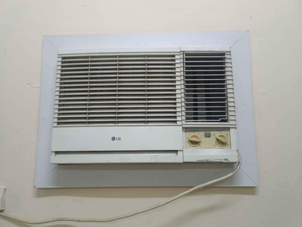 WINDOW AC LG FOR SALE GOOD QUALIT - 1