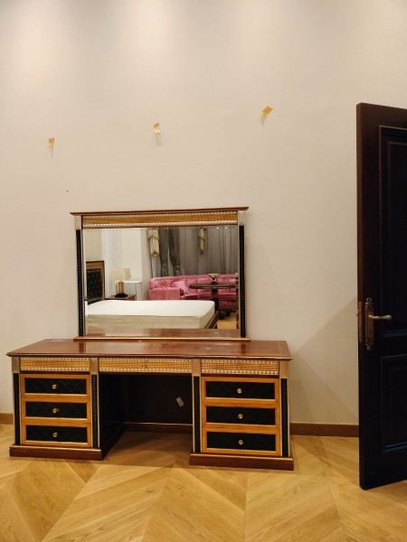 King Bedroom - 1