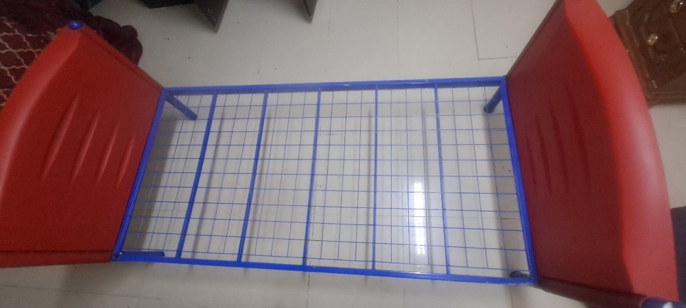 Single bed for urgent sale - 5