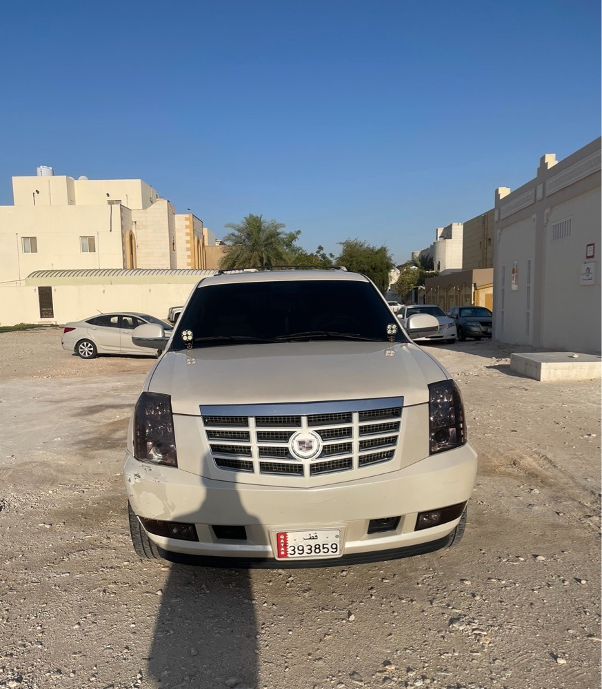 كاديلاك اسكاليد - 1