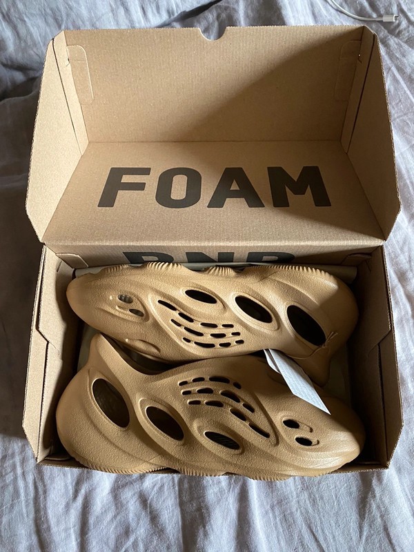 yeezy foam runner - 1