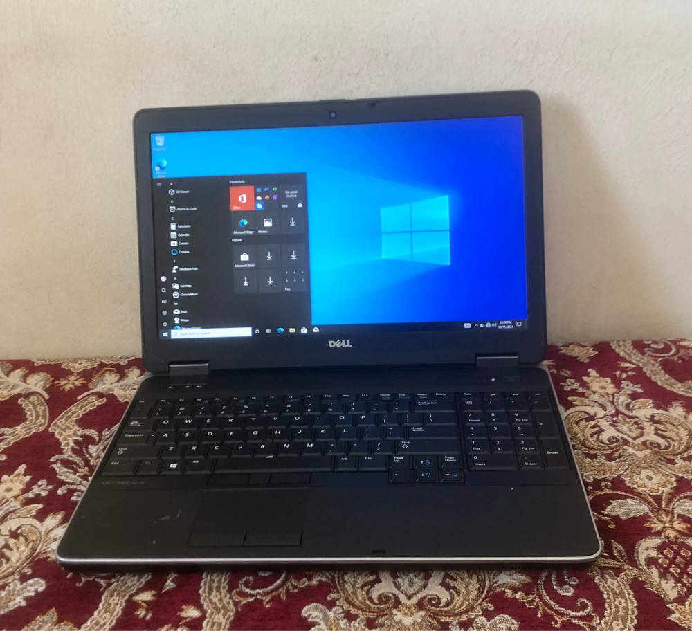 laptop service - 2