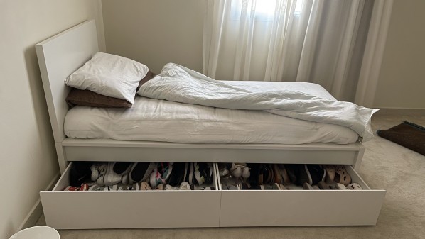 Single bed+ mattress+ hydraulic - 3