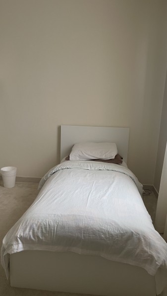 Single bed+ mattress+ hydraulic - 5