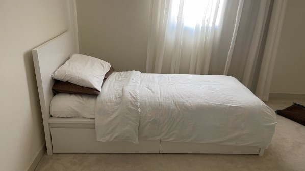 Single bed+ mattress+ hydraulic - 4
