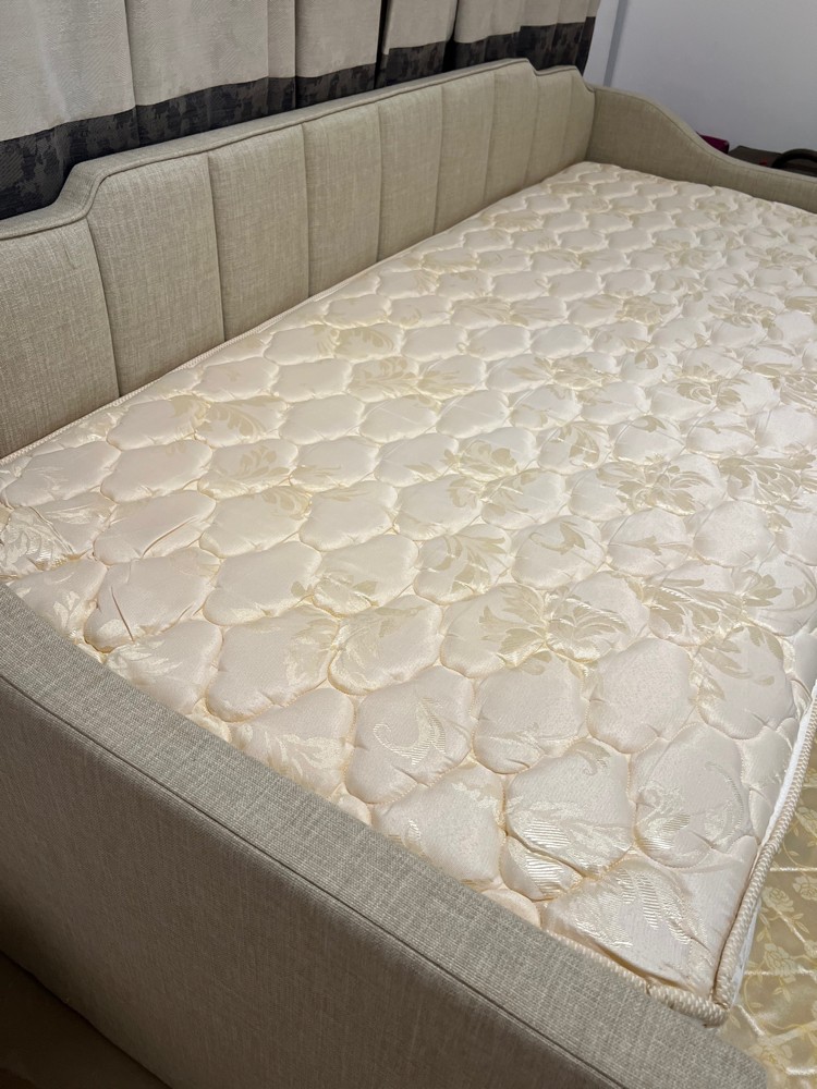 single sofa bed of two beds - 4