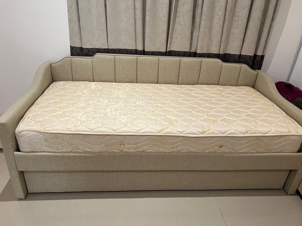 single sofa bed of two beds - 2