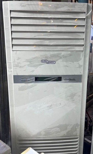 Stand A/C - like new 3/4/5 Ton - 4