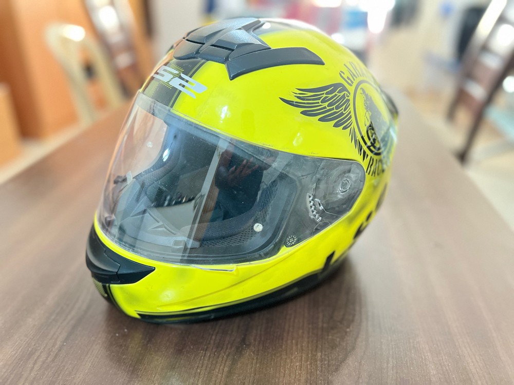 LS2 racing helmet - 1