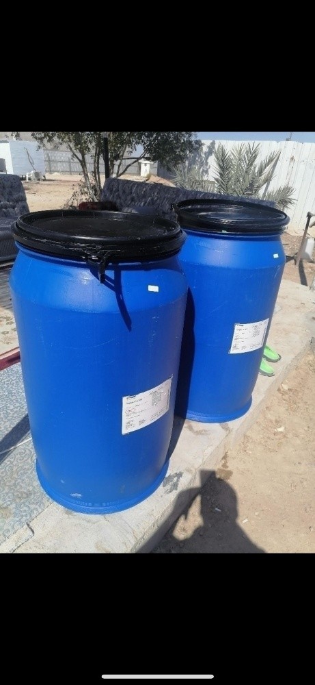 ibc tank and drums - 6
