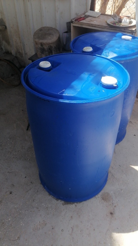 ibc tank and drums - 3