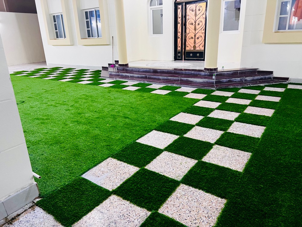 Artificial green carpet  - 1