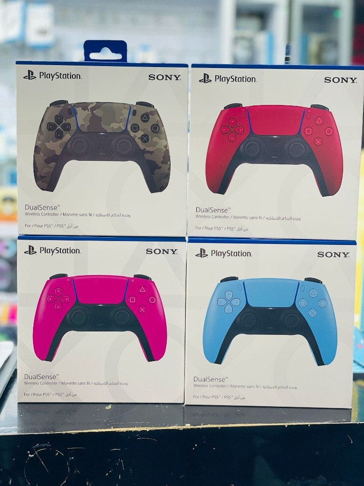 PLAYSTATION PS5 - 1