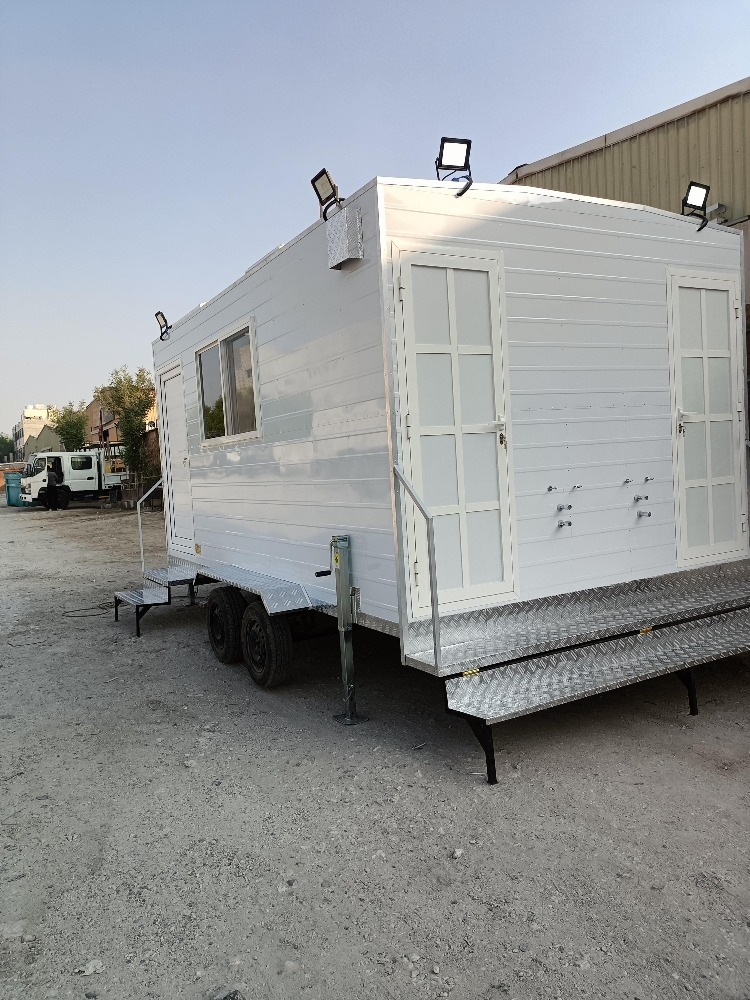مطبخ مع حمام مع طير - 5