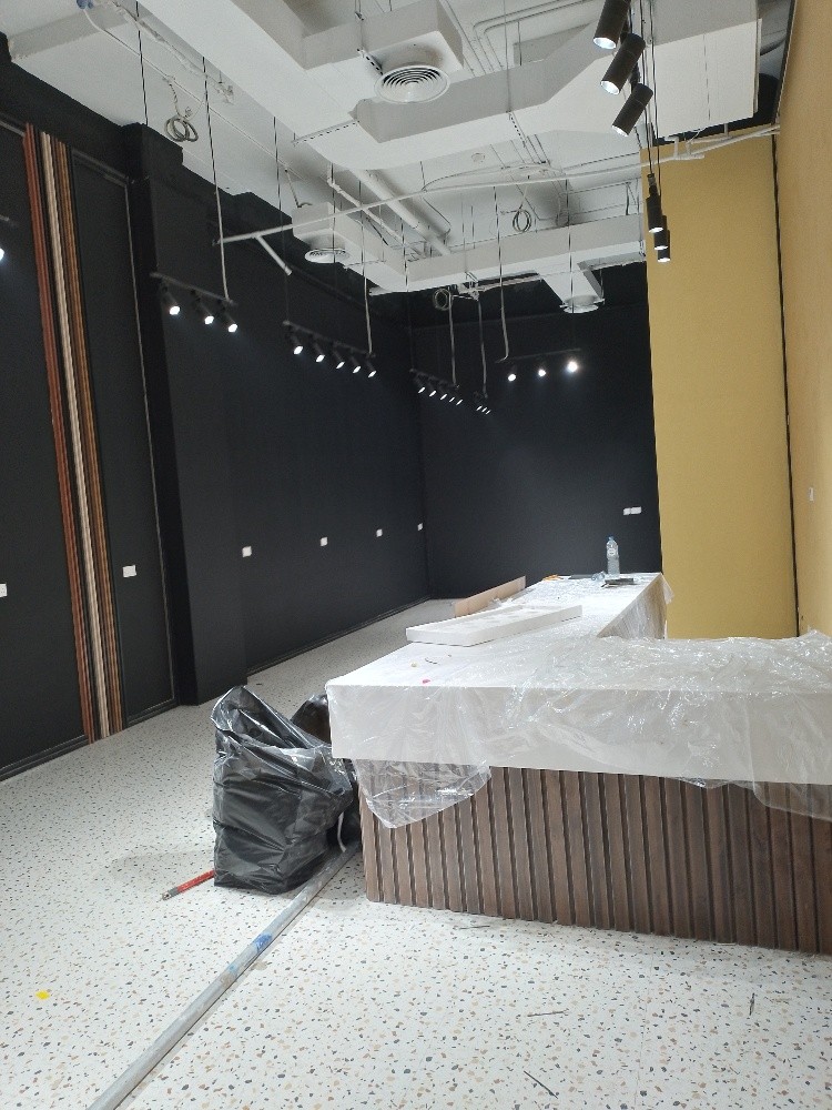 Building / Plaster / Paint - 15