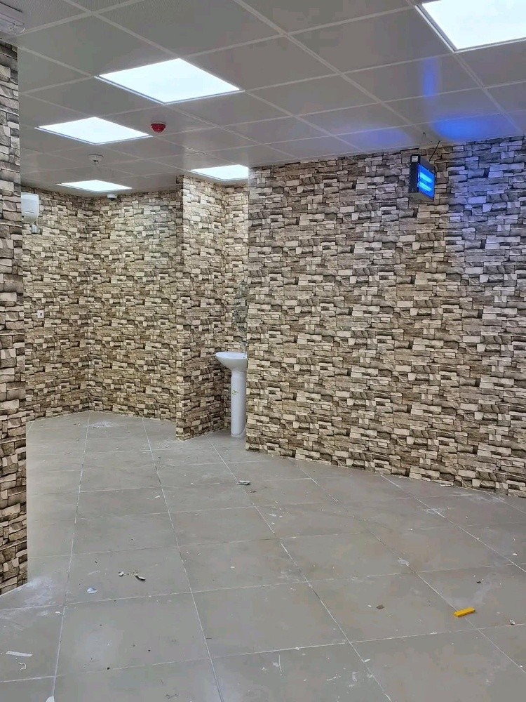 Carpets,Wallpapers & SPC flooring - 9