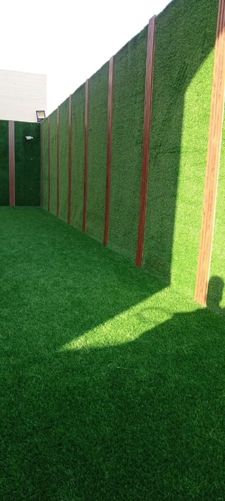 grass carpet in qatar  - 2