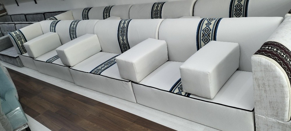 brand new aradiya majlis Ready - 1
