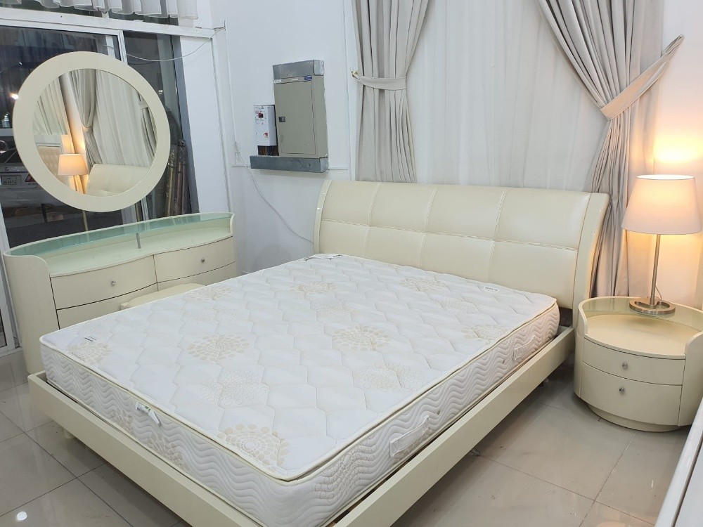 bed sheet for sell with mattress - 1