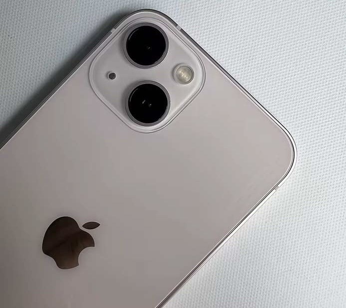 iPhone 13min - 9