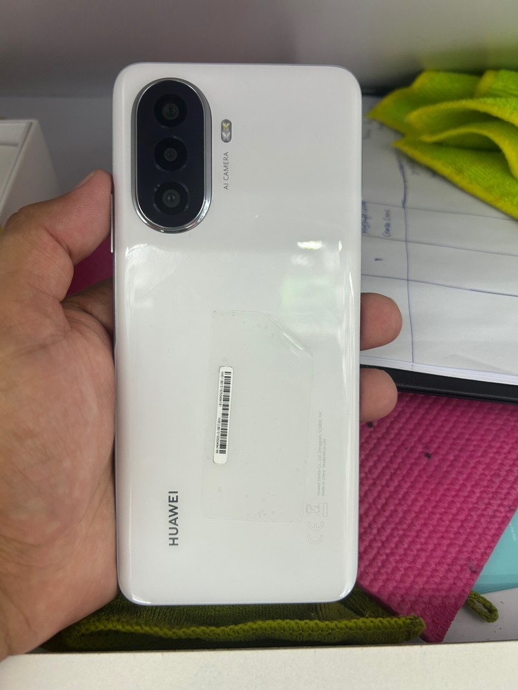 nova y70 4 128 Gb - 3