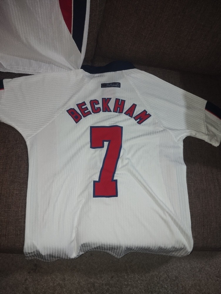 David Beckham world cup jersey - 7