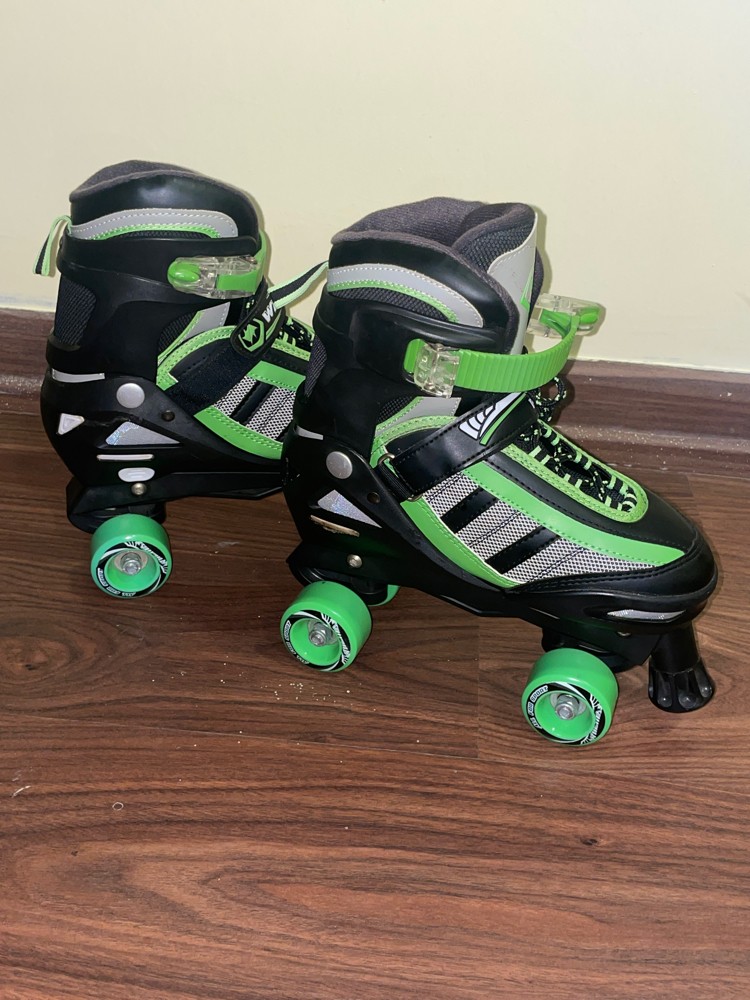 roller skaters with 2 and 4 wheel - 2