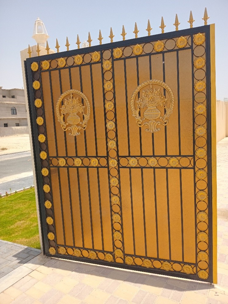 صبغ أبواب الحديد والخشب - 5