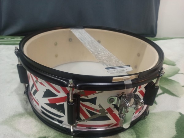 Music instruments for sale - 6