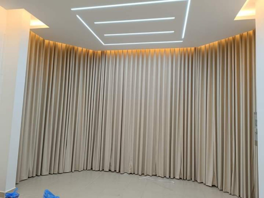 Furniture detailing and upholster - 8
