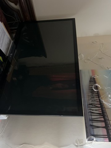 LG 42PJ350R perfect condition  - 3
