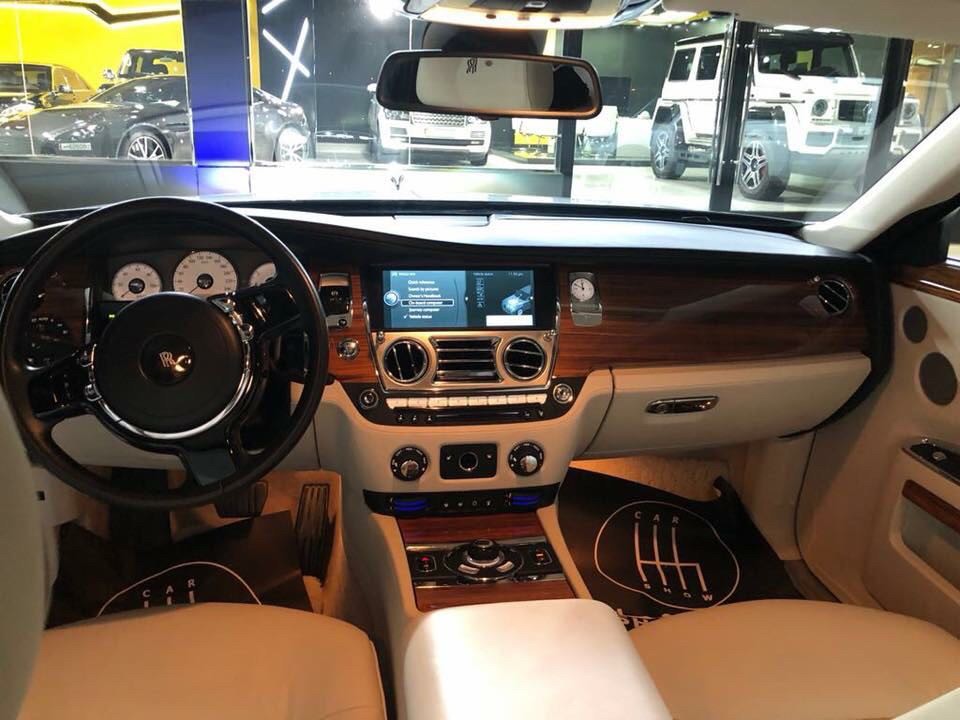Rolls Royce Ghost - 4