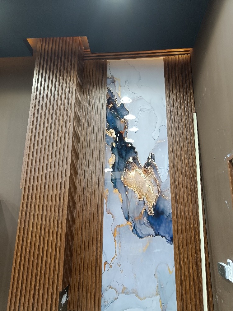 Tv, Wall & Home Decor - 1