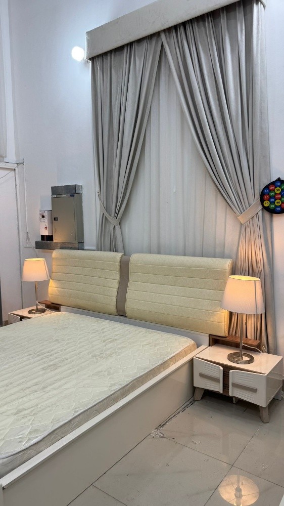 King size bed set for sale.I - 1