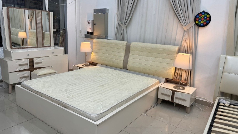 King size bed set for sale.I - 3